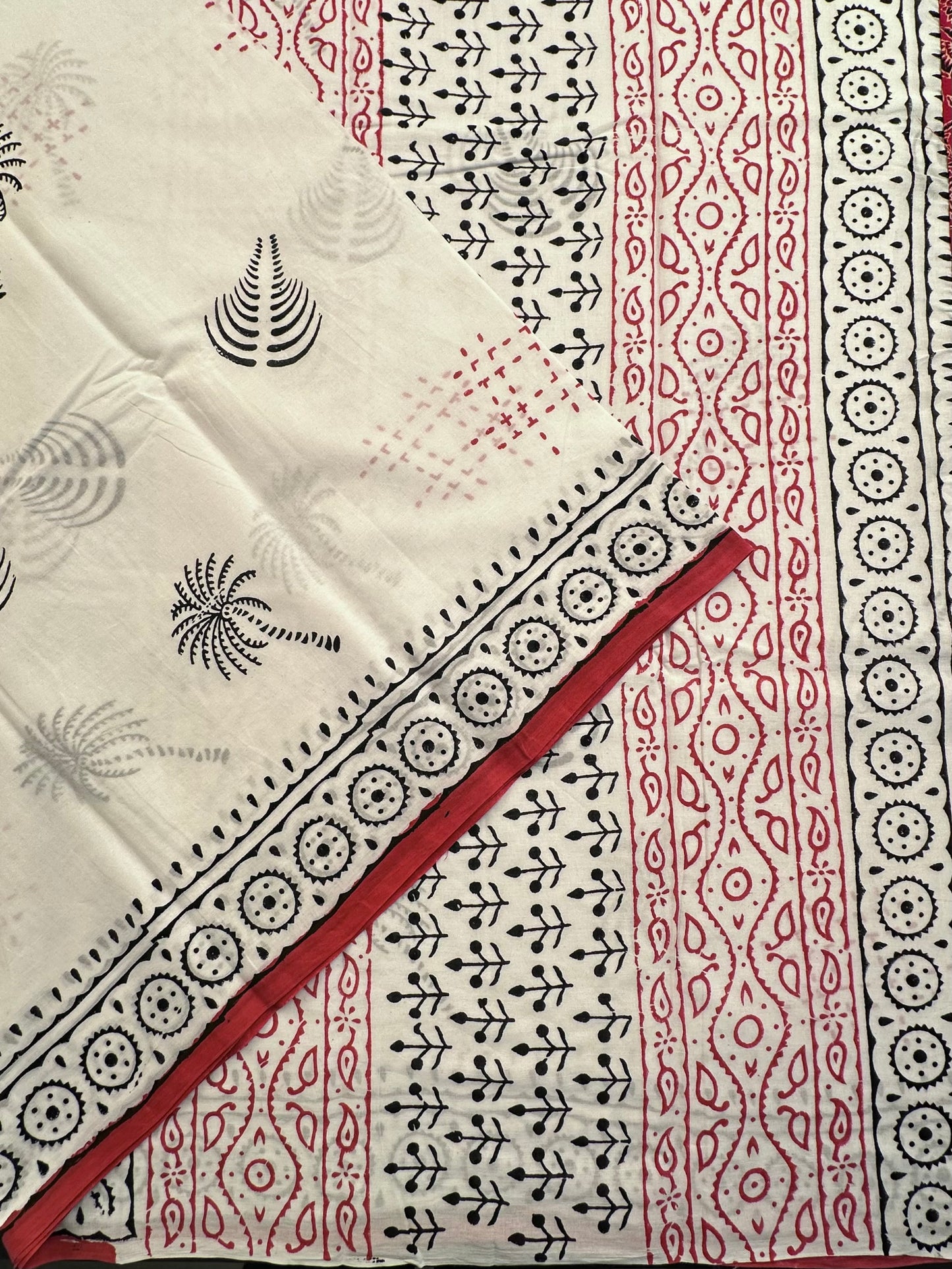 White Pure Cotton Saree