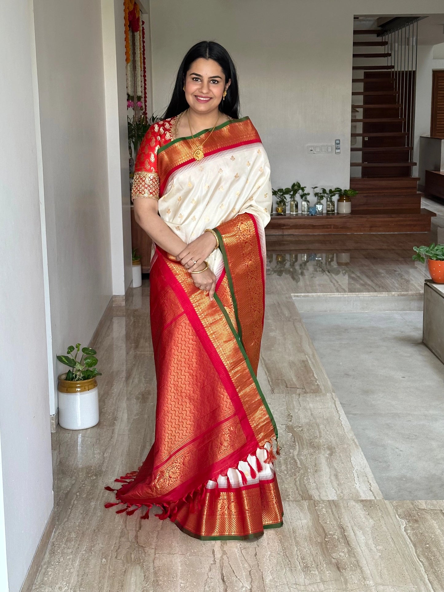 Off-White Red Gadwal Pure Silk Saree