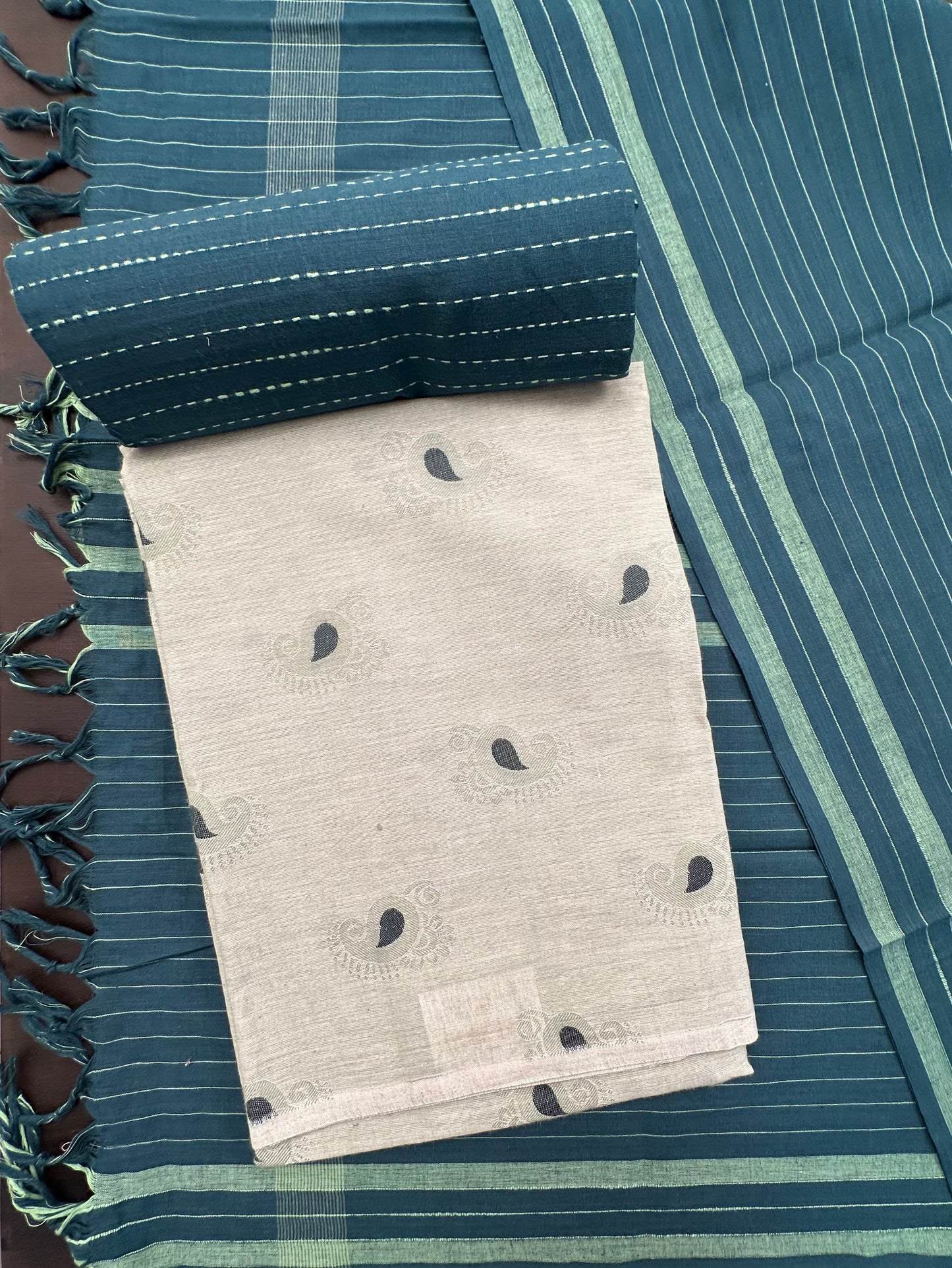 Pista Green South Cotton Suit