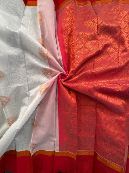 White Red Doodh Aalta Pure Cotton Saree