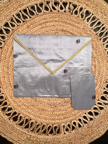 Grey Pure Silk Saree Bag With Pouch