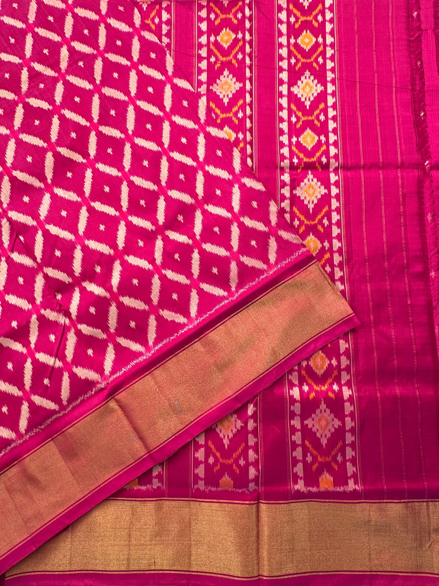 Magenta Ikkat Patola Handloom Silk Saree