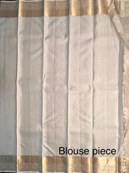 Off White Handloom Kanjivaram Jamawar Pure Silk Saree
