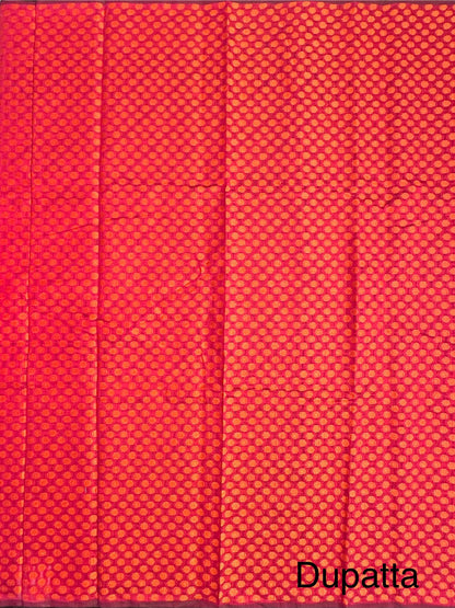 Magenta Jacquard 3-piece Unstitched Cotton Suit