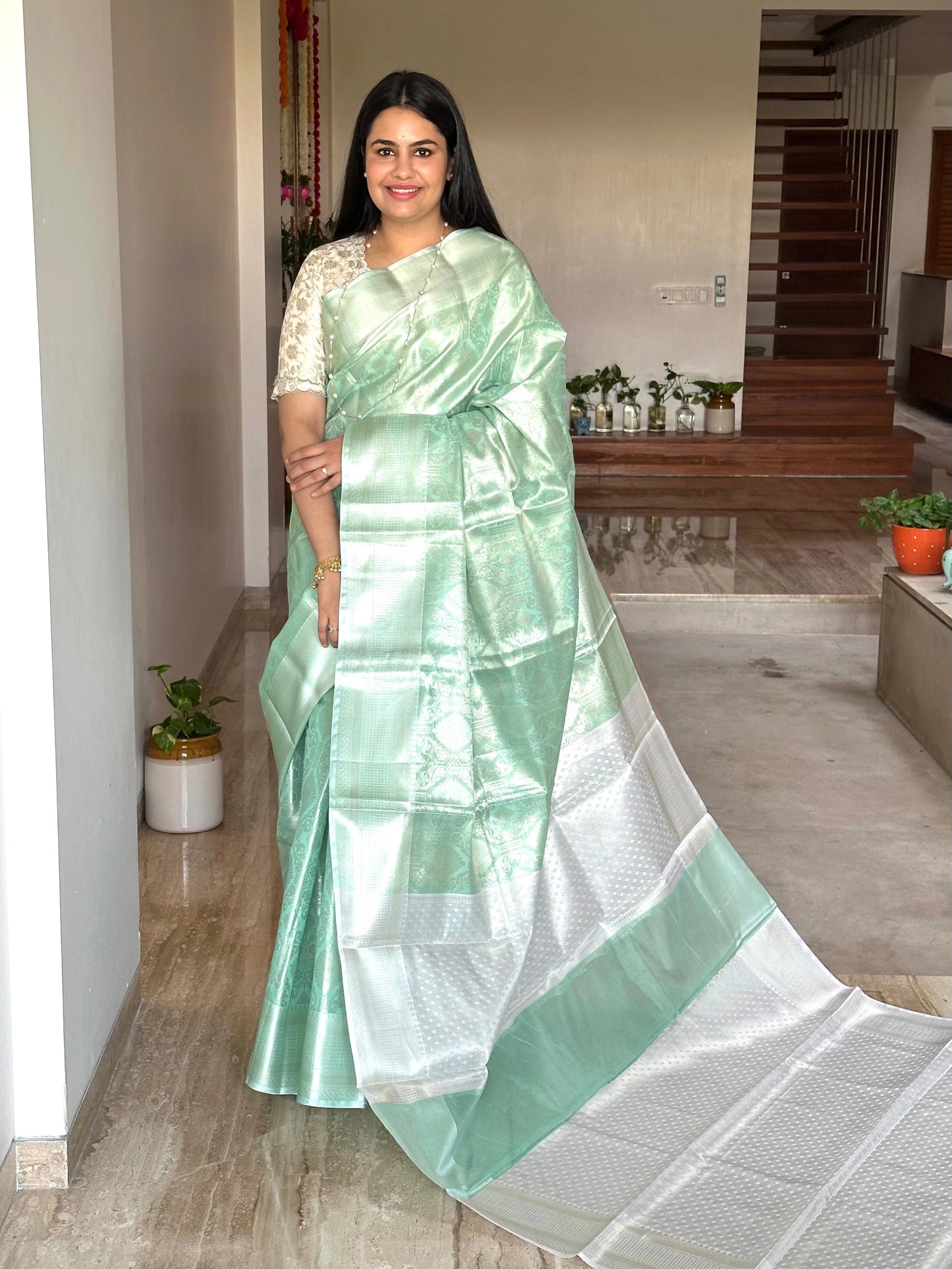Sea Green Saadagi Tissue Saree