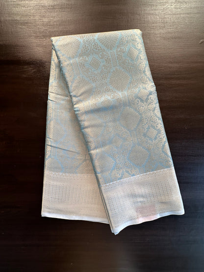 Saadagi Tissue Saree
