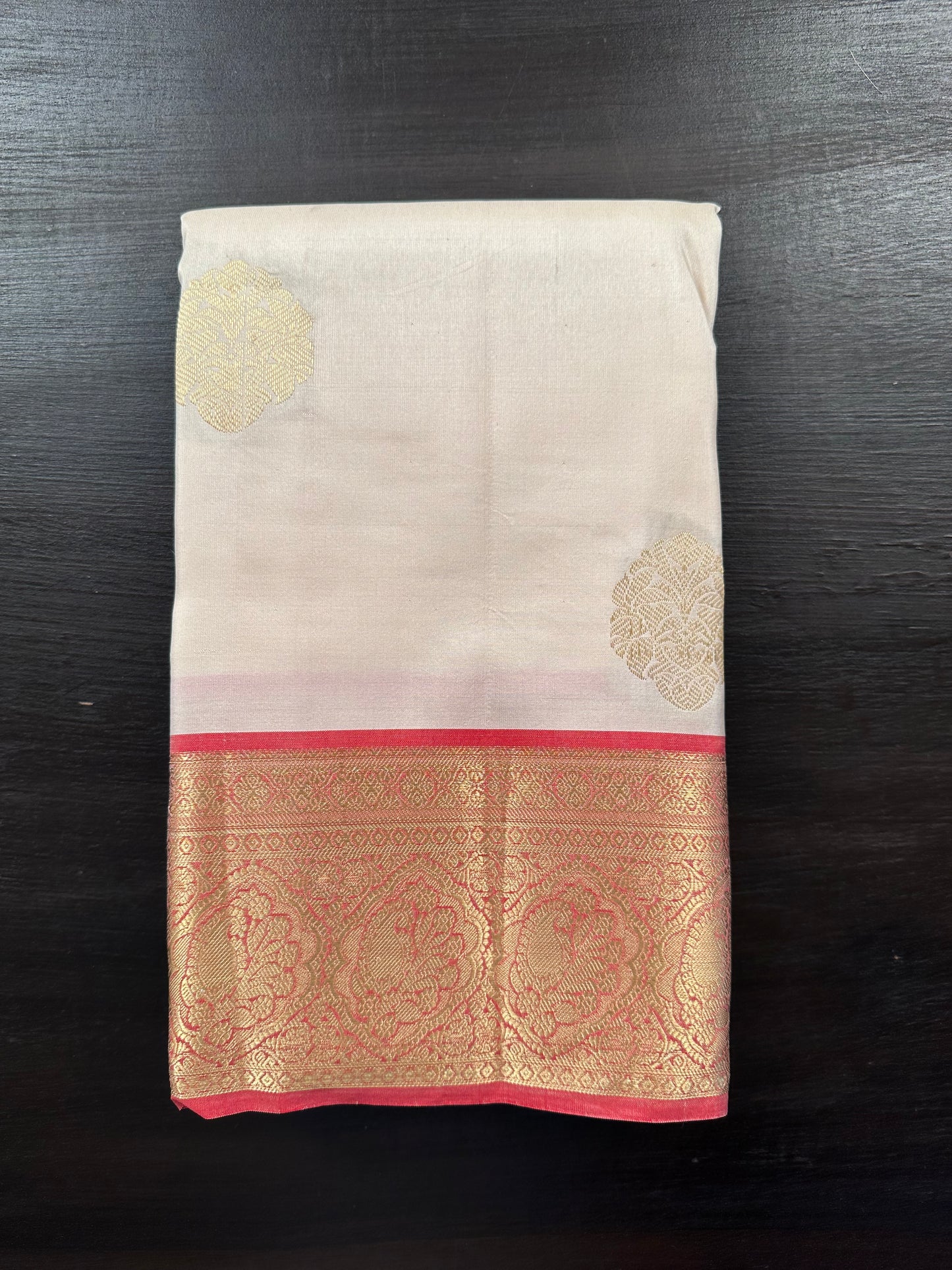 Cream Pondicherry Handloom Pure Silk Saree