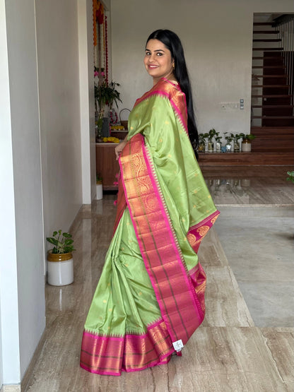 Pista Green-Pink Gadwal Pure Silk Saree
