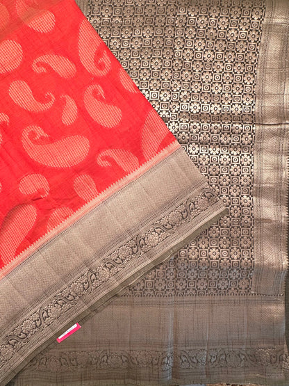 Red-Khaki Green Himadari Artificial Silk Saree