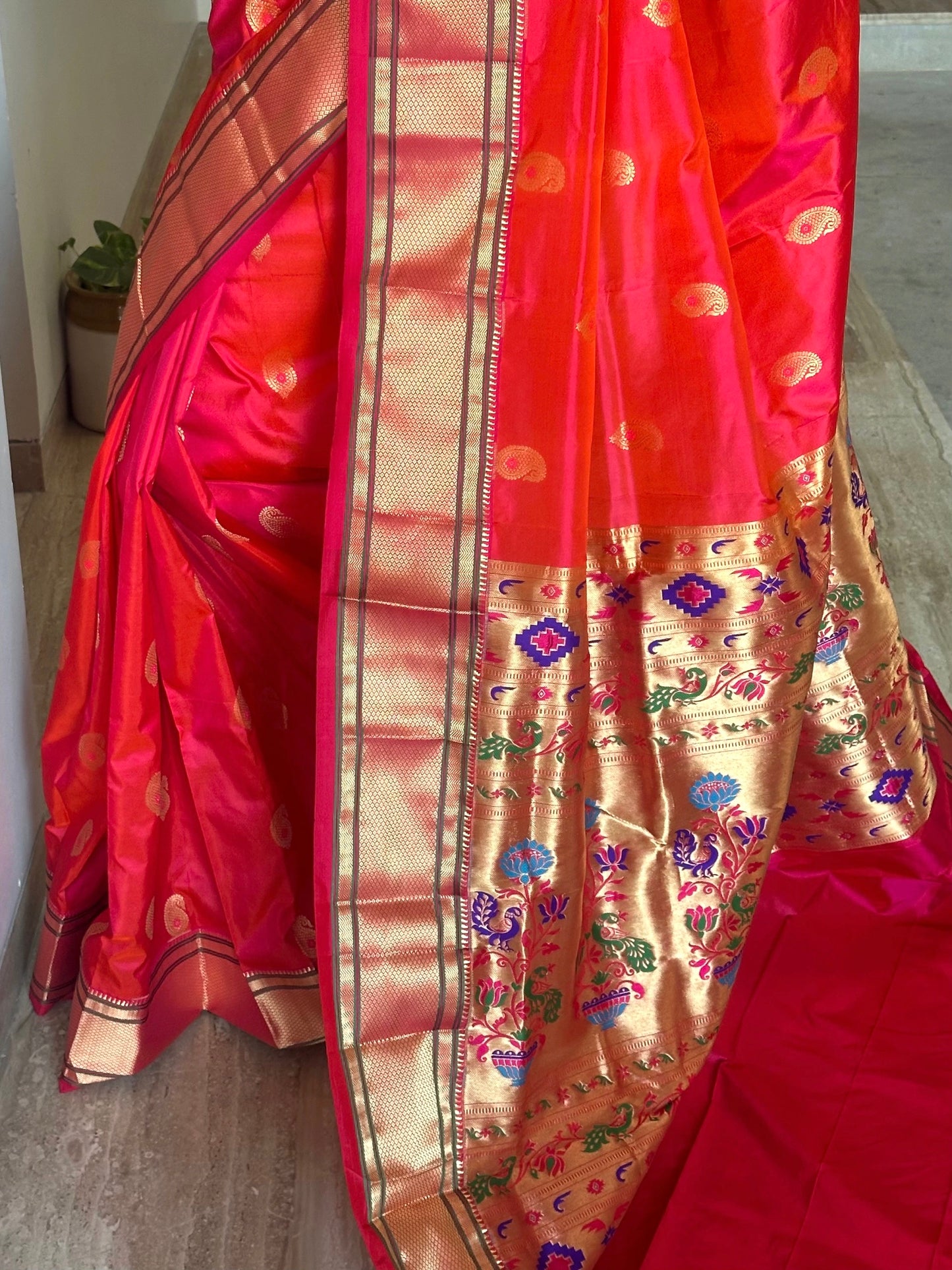 Coral-Rani Paithini Silk Saree