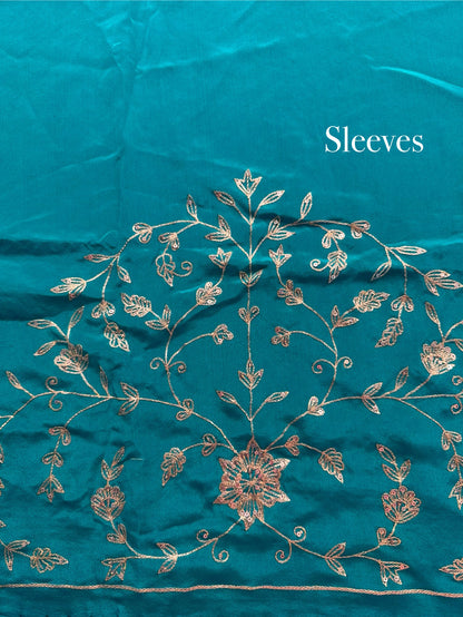 Leheriya Saree with Hand Work Blouse