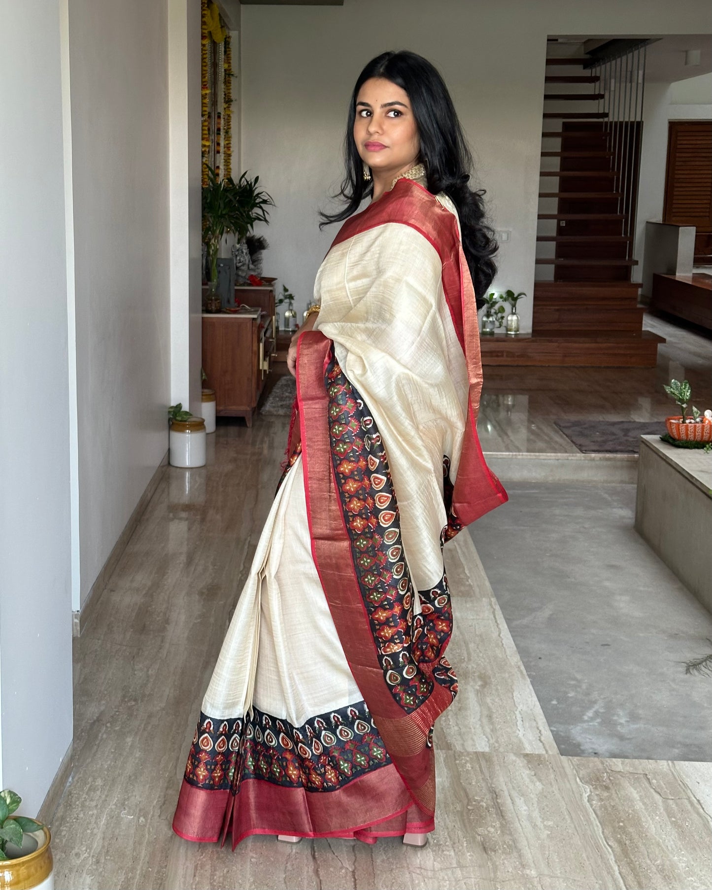 Cream Shantiniketan Print Tussar Silk Saree