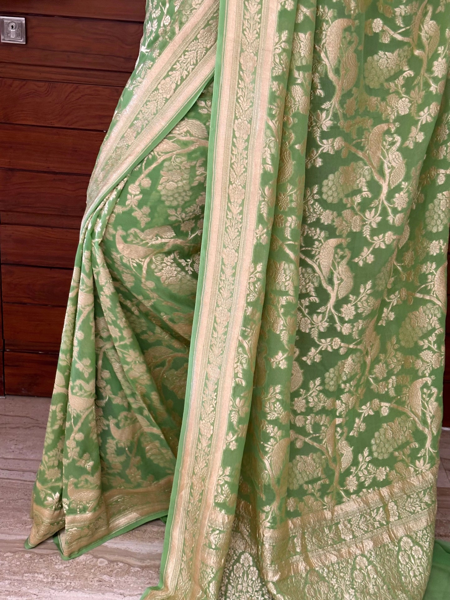 Parrot Green Khaddi Jaal Pure Georgette Saree