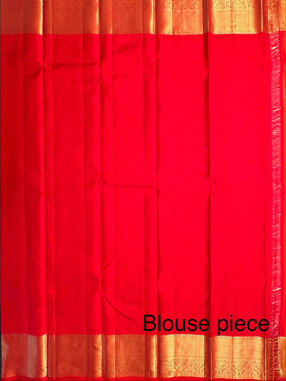 Cream-Red Handloom Kanjivaram Pure Silk Saree