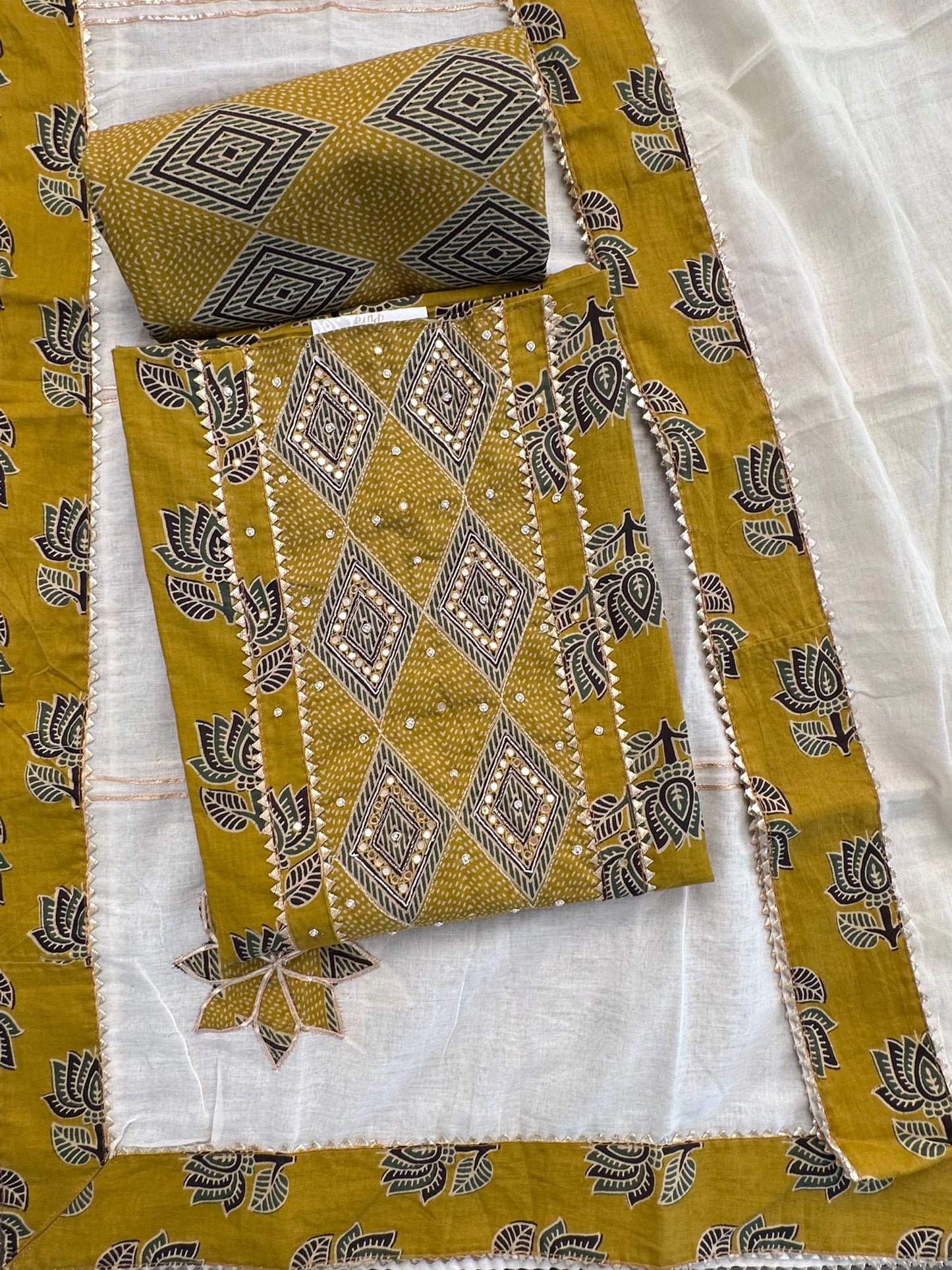 Mehendi Green Printed Pure Cotton Suit