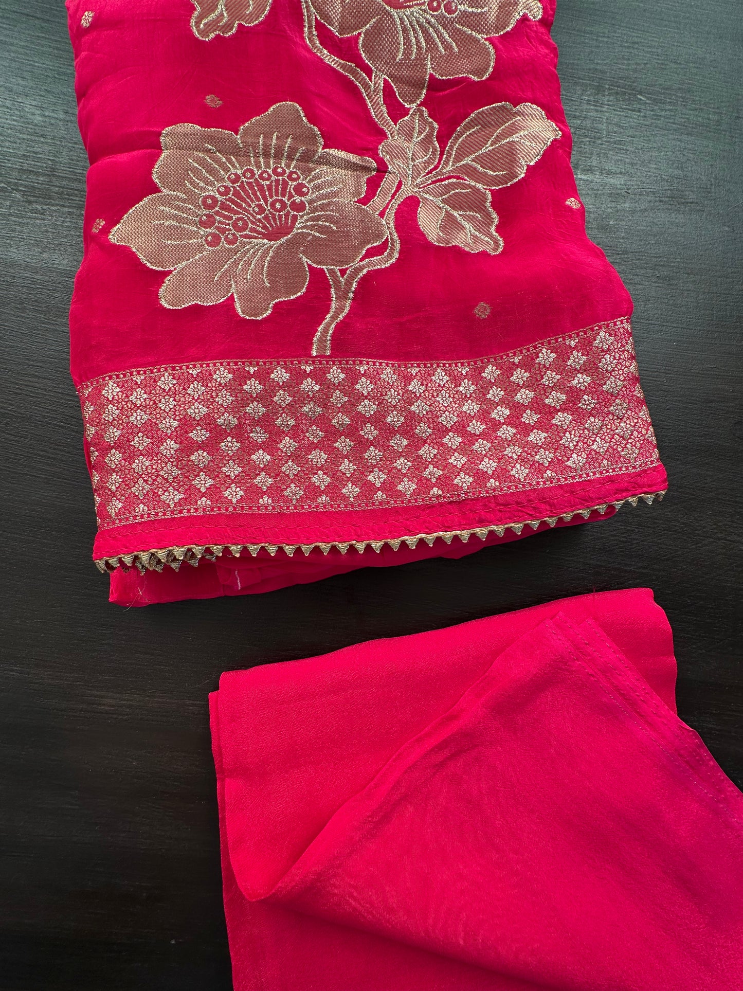 Rani Crepe Unstitched 3-Piece Suit