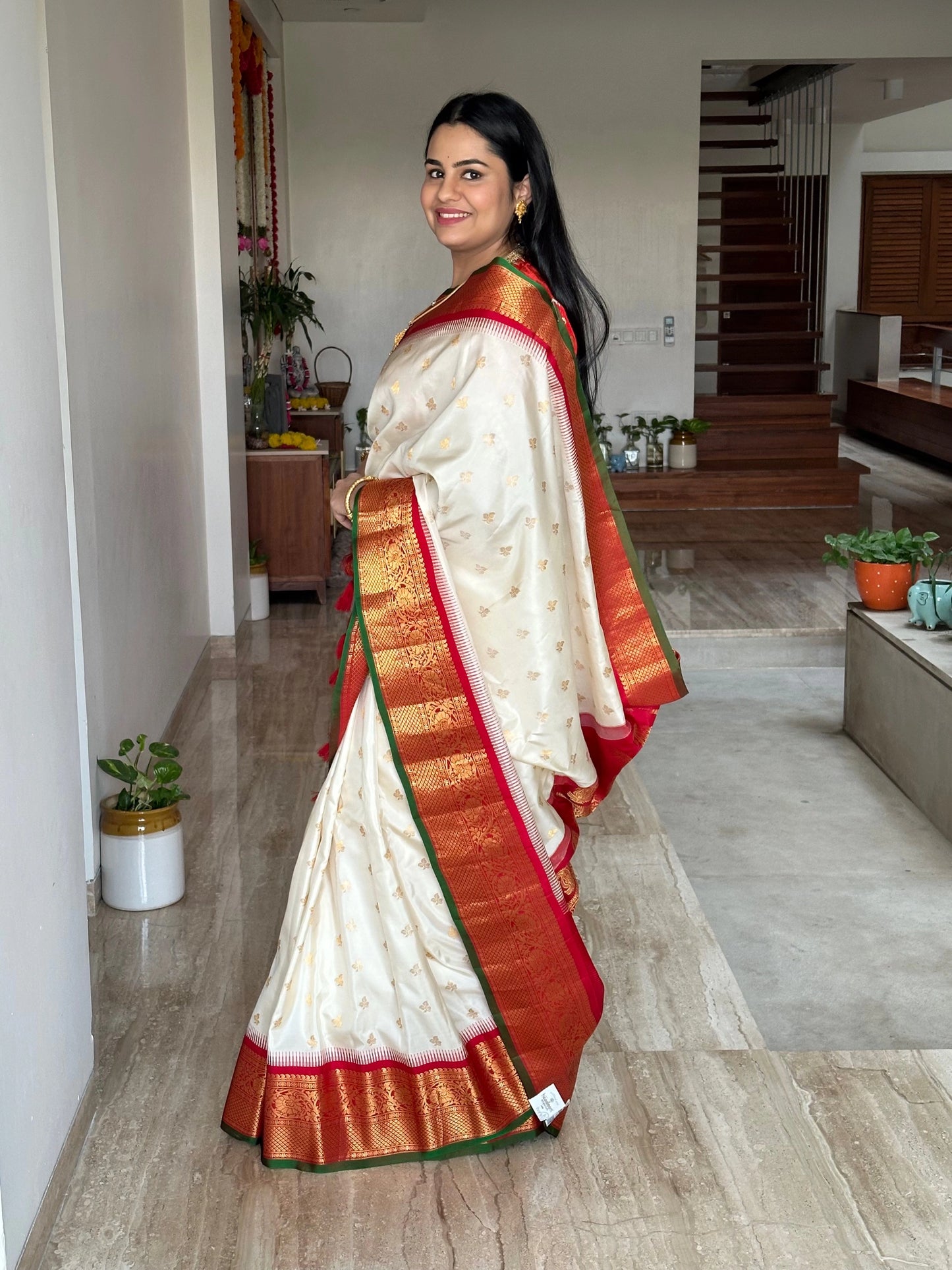 Off-White Red Gadwal Pure Silk Saree