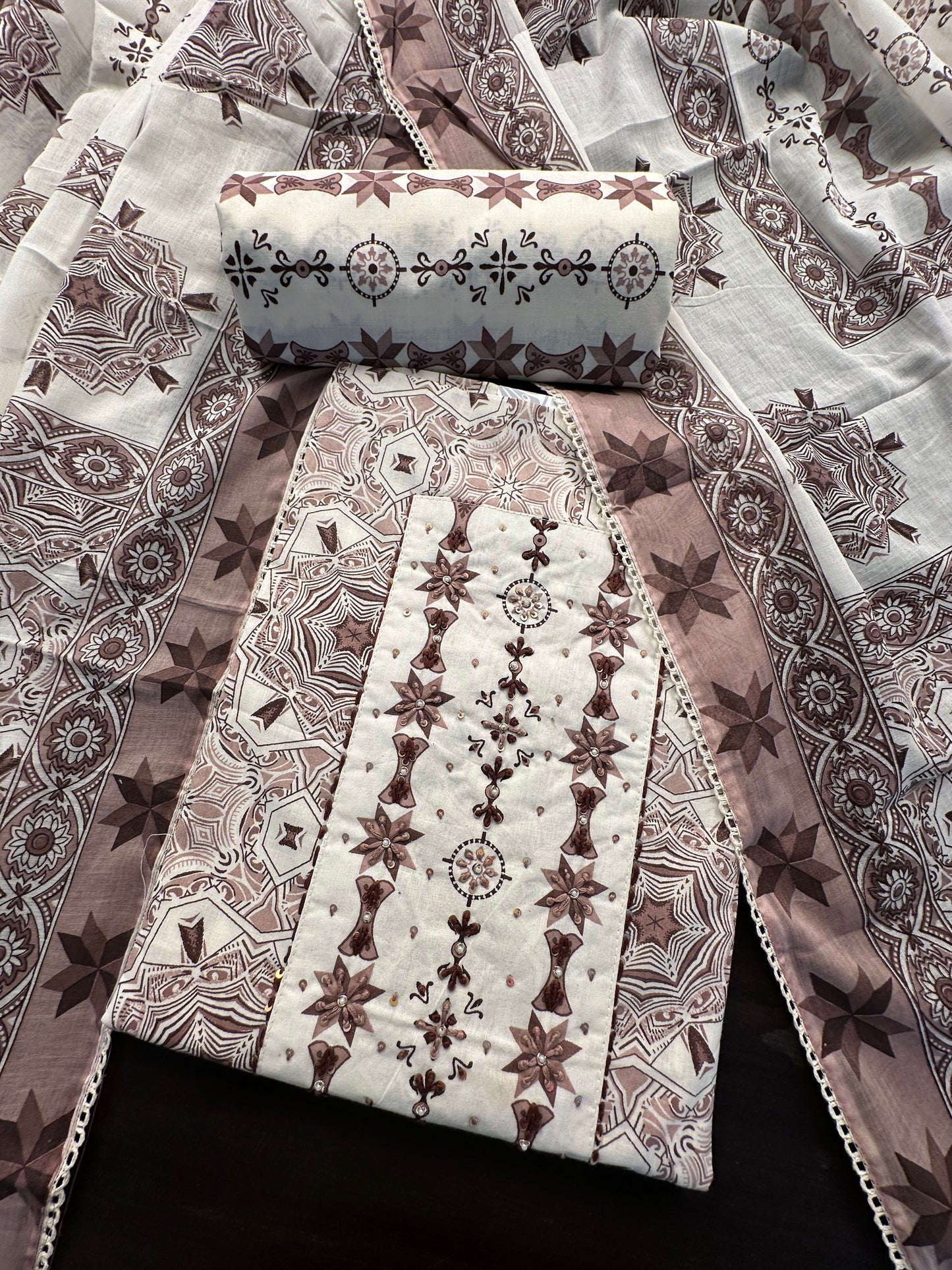 Off White-Brown Necktie Cotton 3-Piece Suit