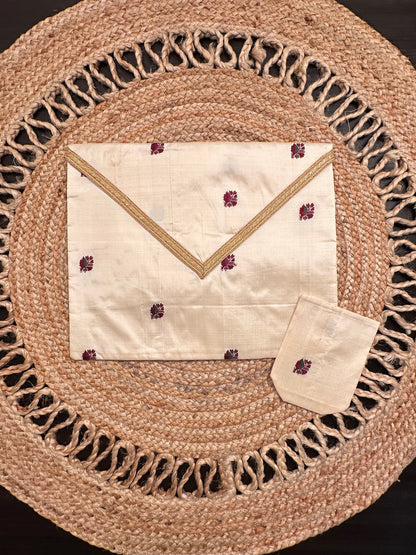 Cream Pure Silk Saree Bag With Pouch