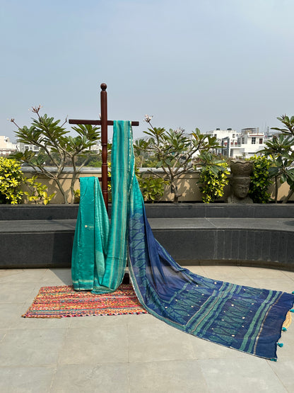 Blue-Sea Green Block Print Chanderi Saree With Kaantha Stitch