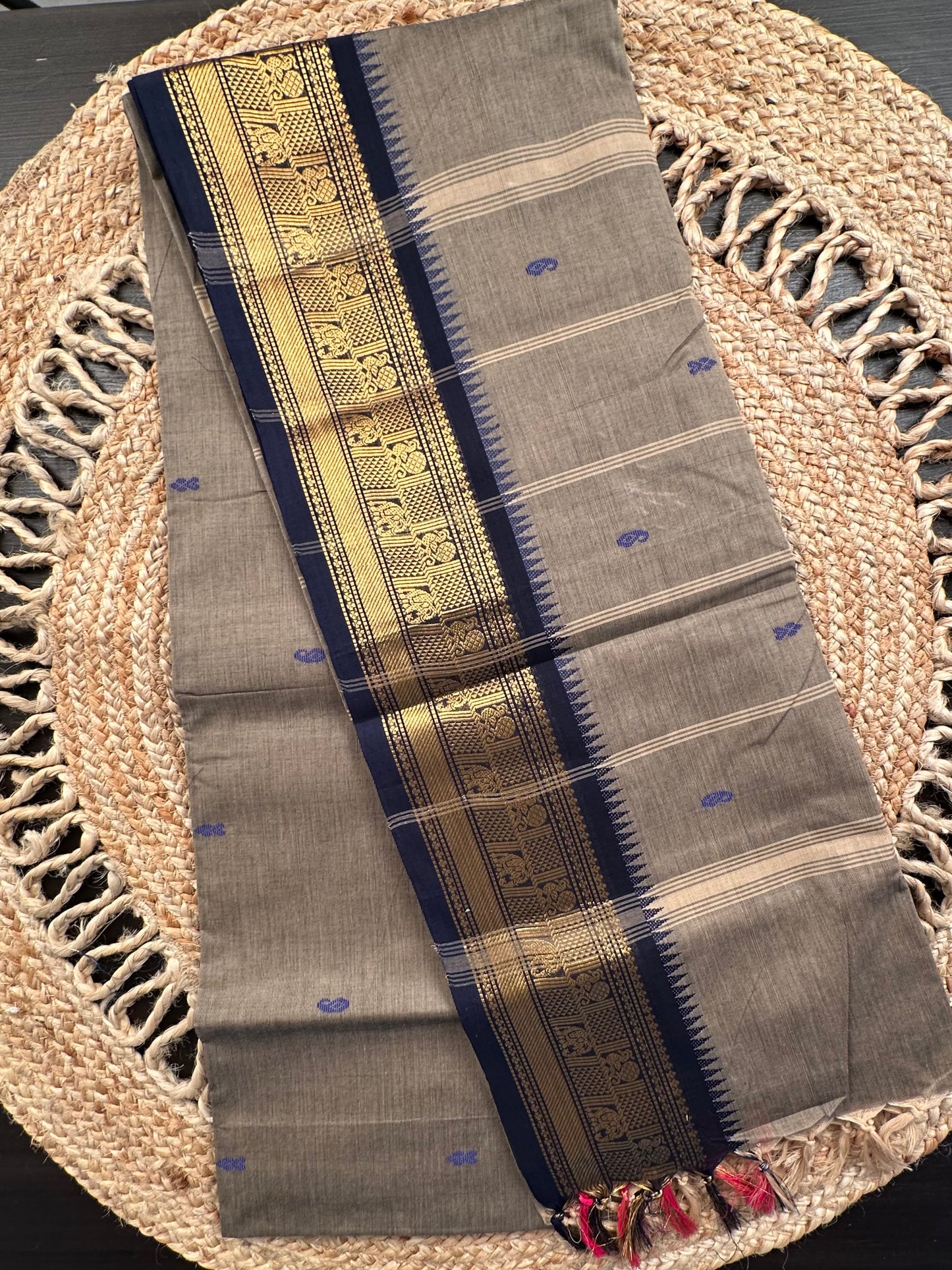 Grey Narayanpet Cotton Saree