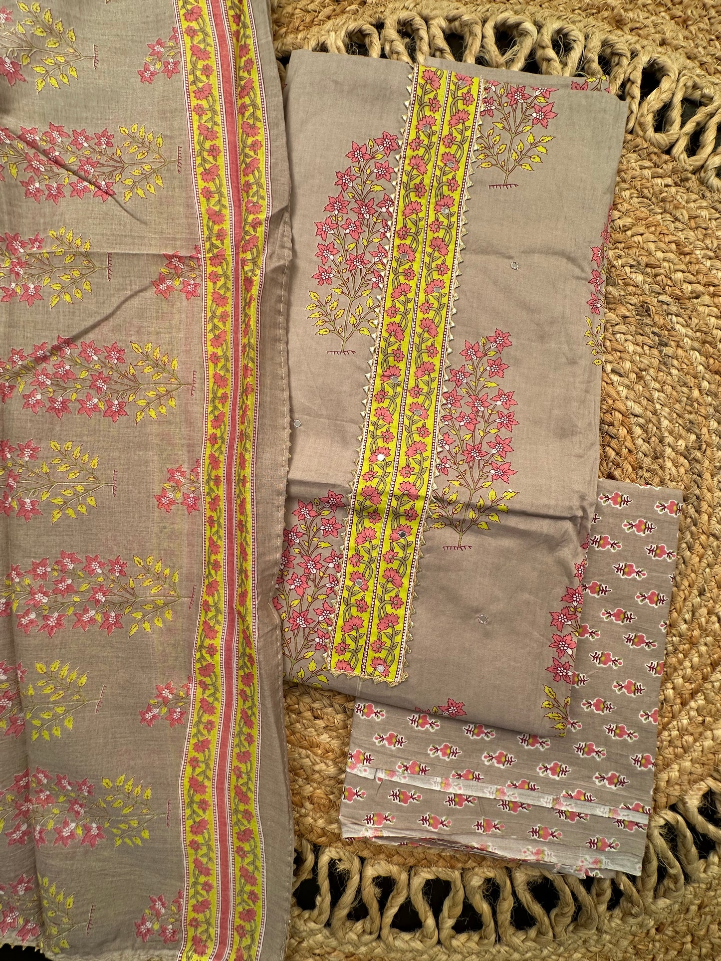 Light Gray Jaipuri Necktie Cotton 3-Piece Suit