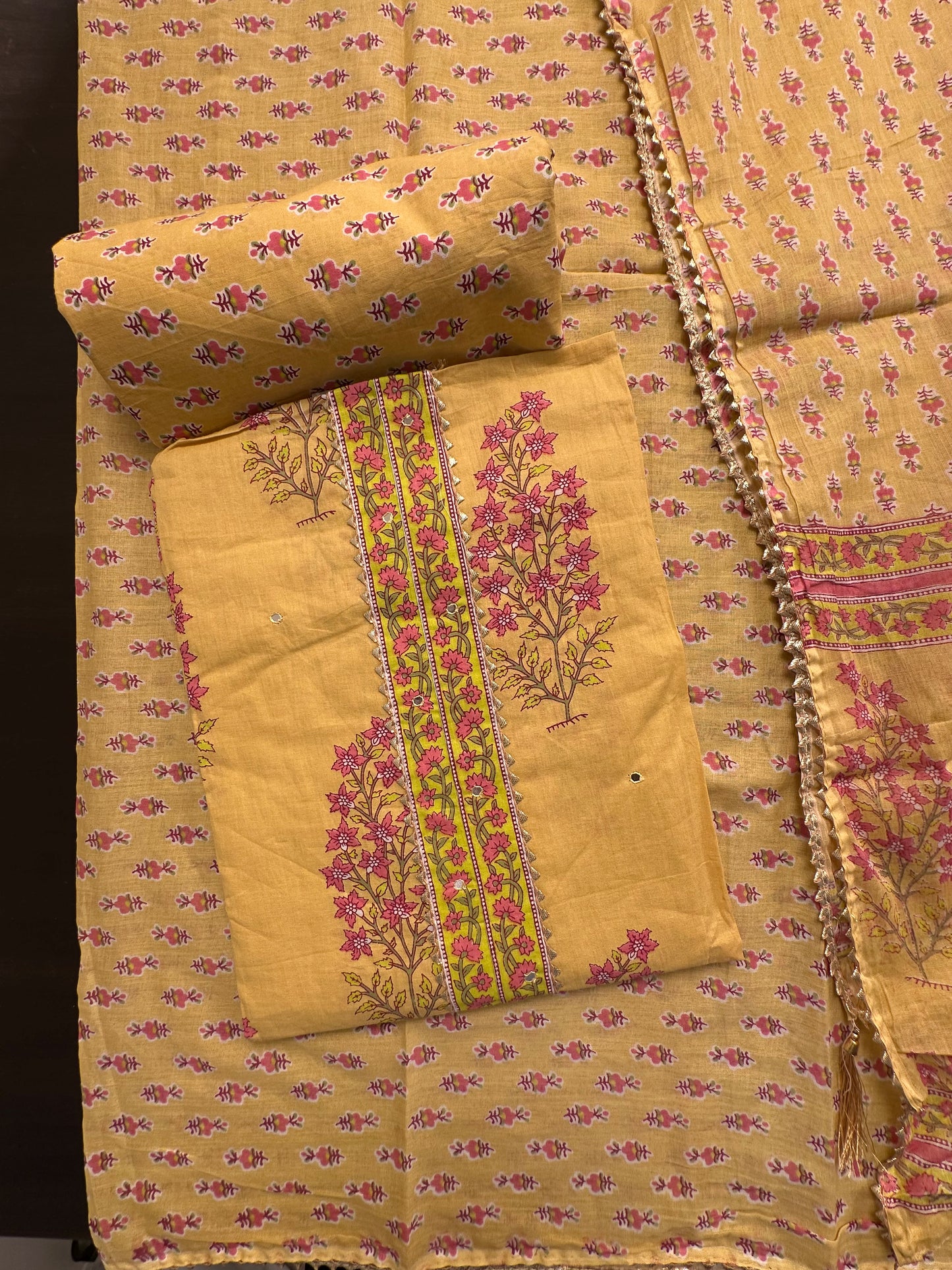 Lemon Jaipuri Necktie Cotton 3-Piece Suit