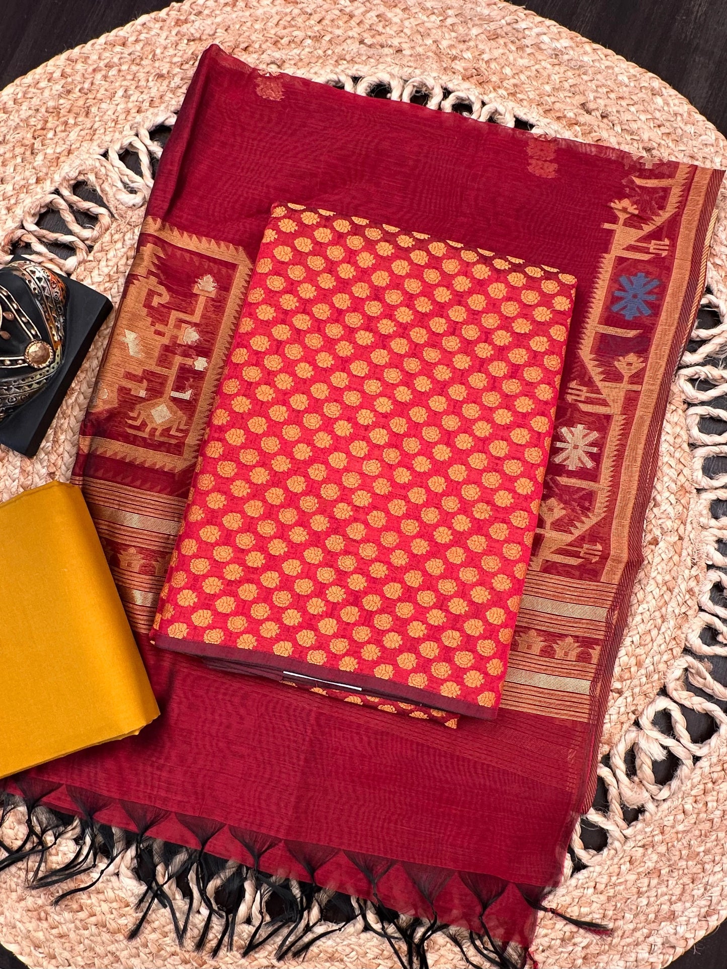 Maroon Jacquard 3-piece Unstitched Cotton Suit