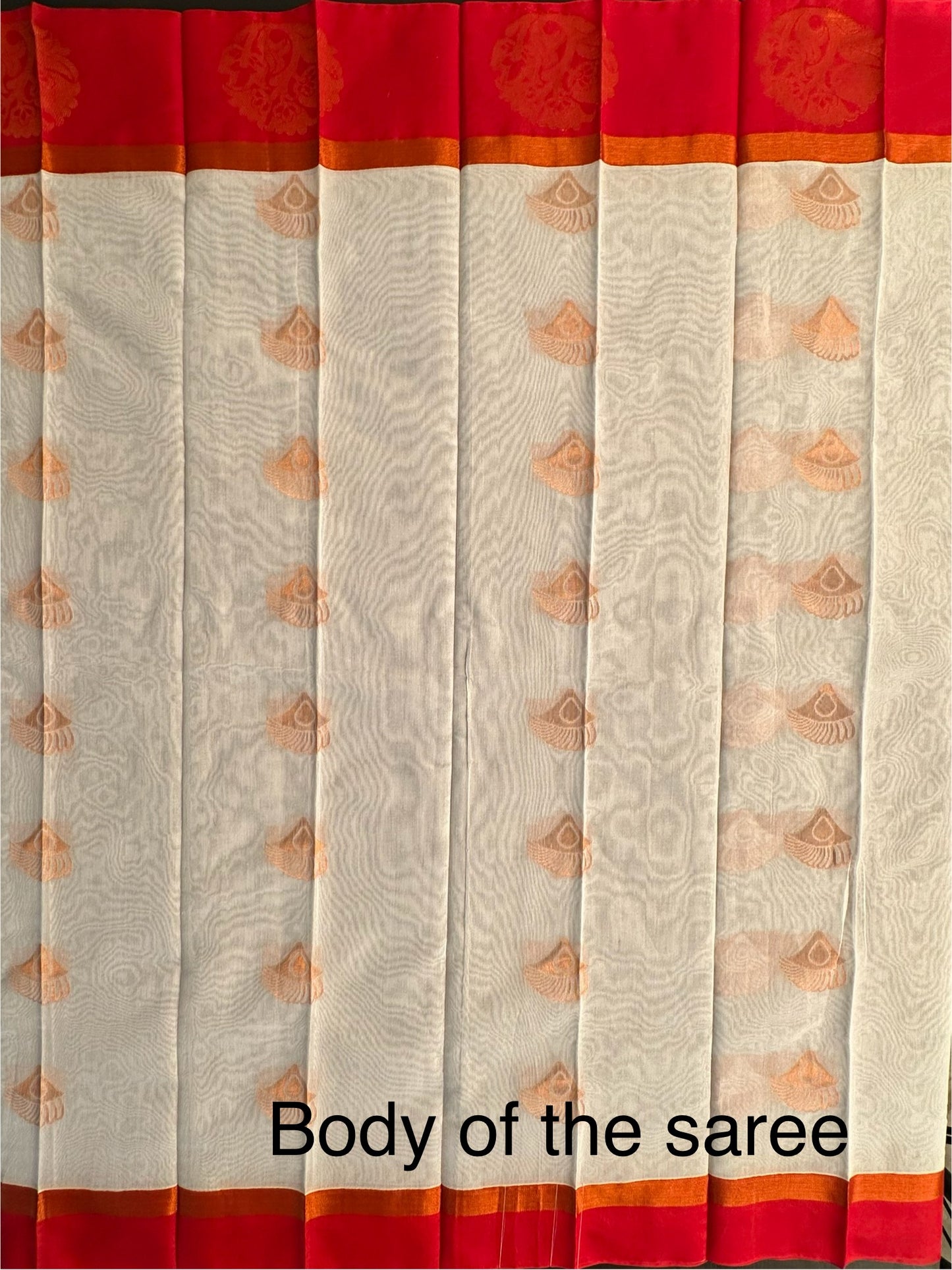 White Red Doodh Aalta Pure Cotton Saree