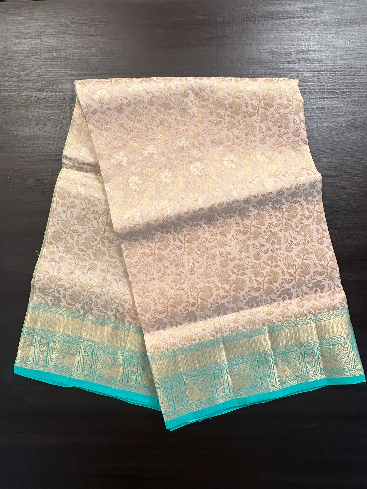 Cream-Sea Green Handloom Kanjivaram Jamawar Pure Silk Saree