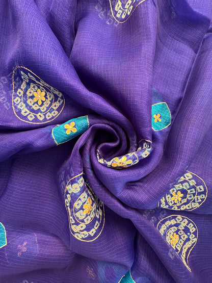 Kota Doria Pure Silk Saree with Aari Scallops