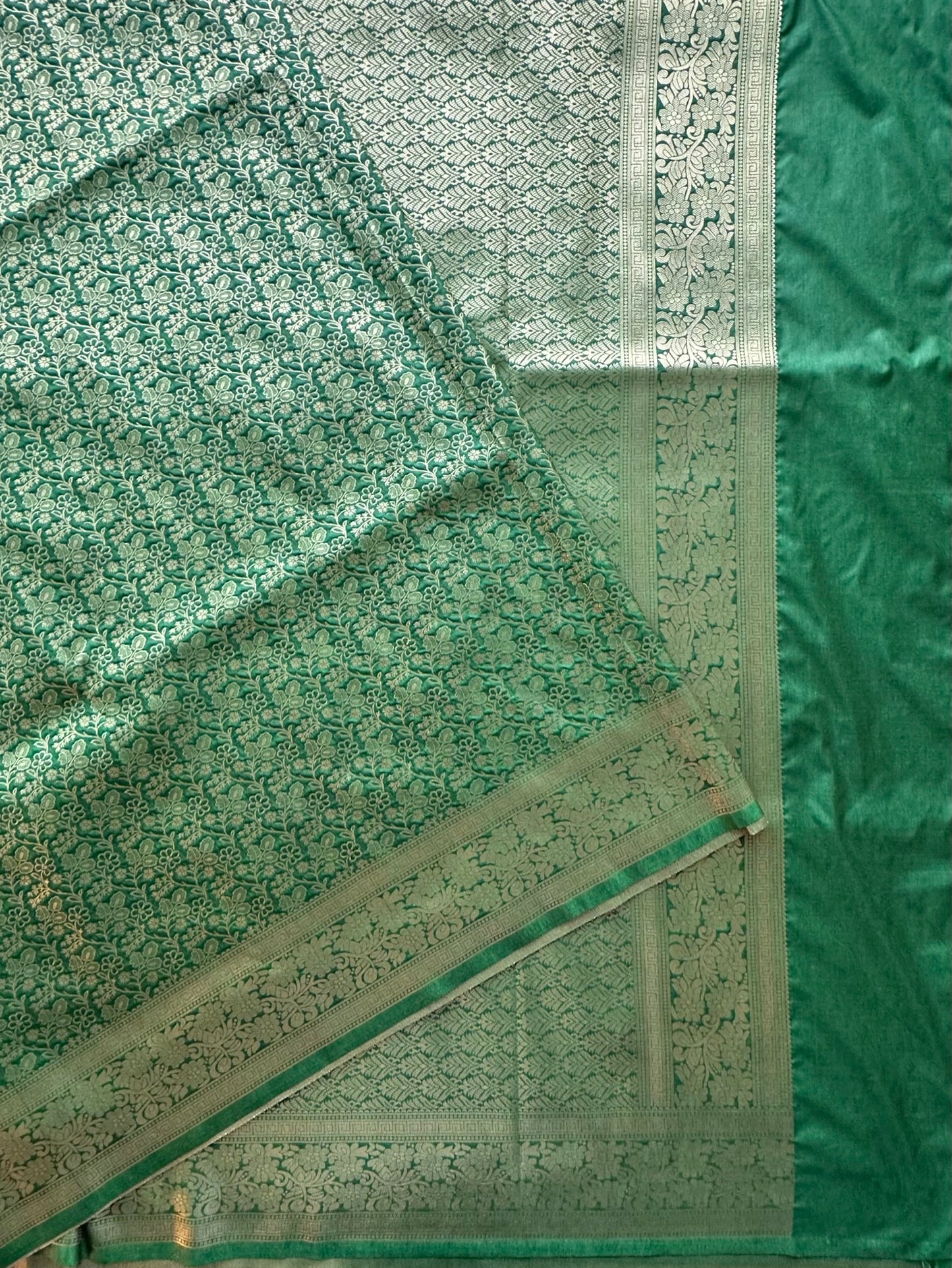 Green Jamawar Artificial Silk Saree
