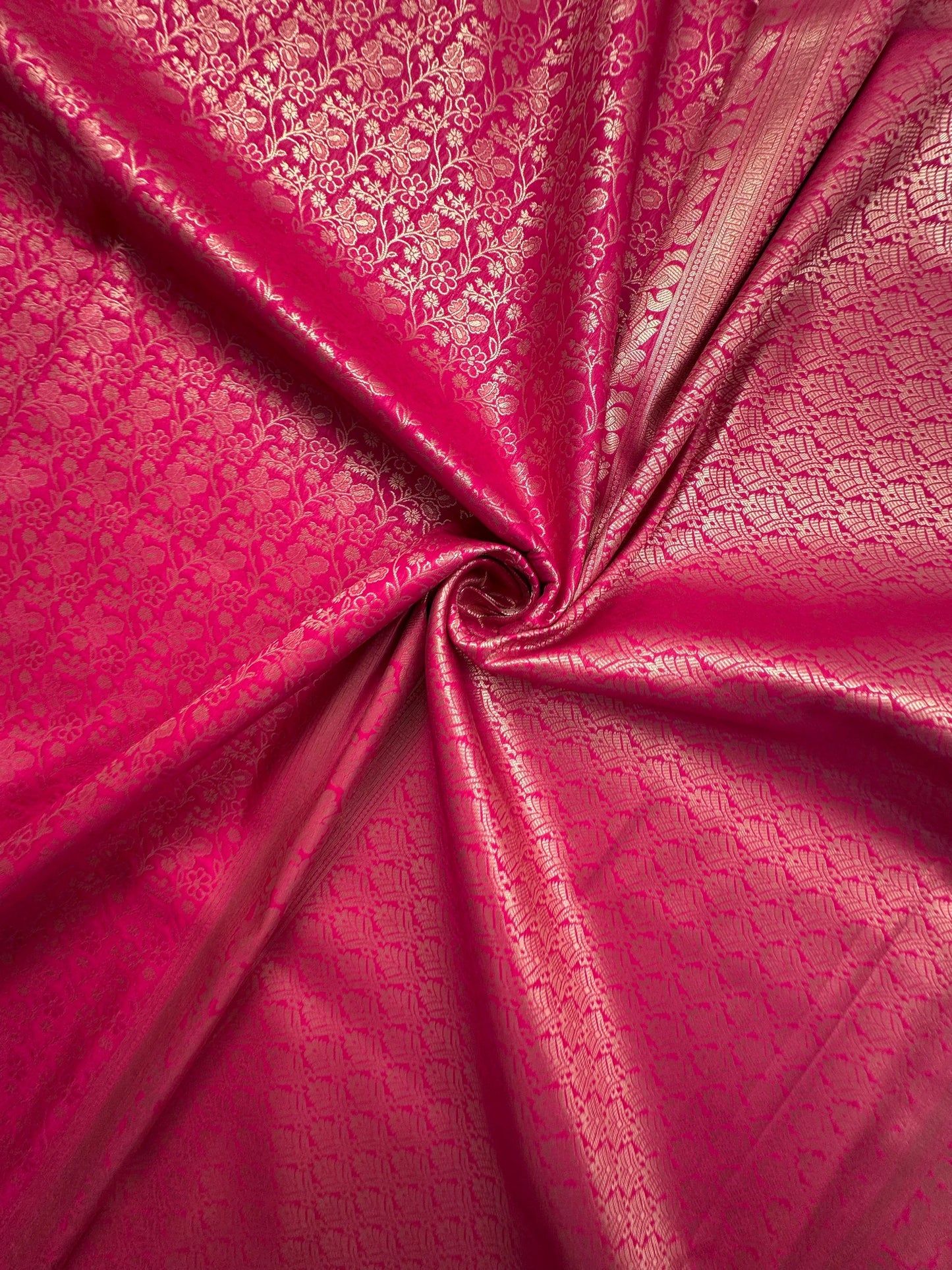 Rani Jamawar Artificial Silk Saree