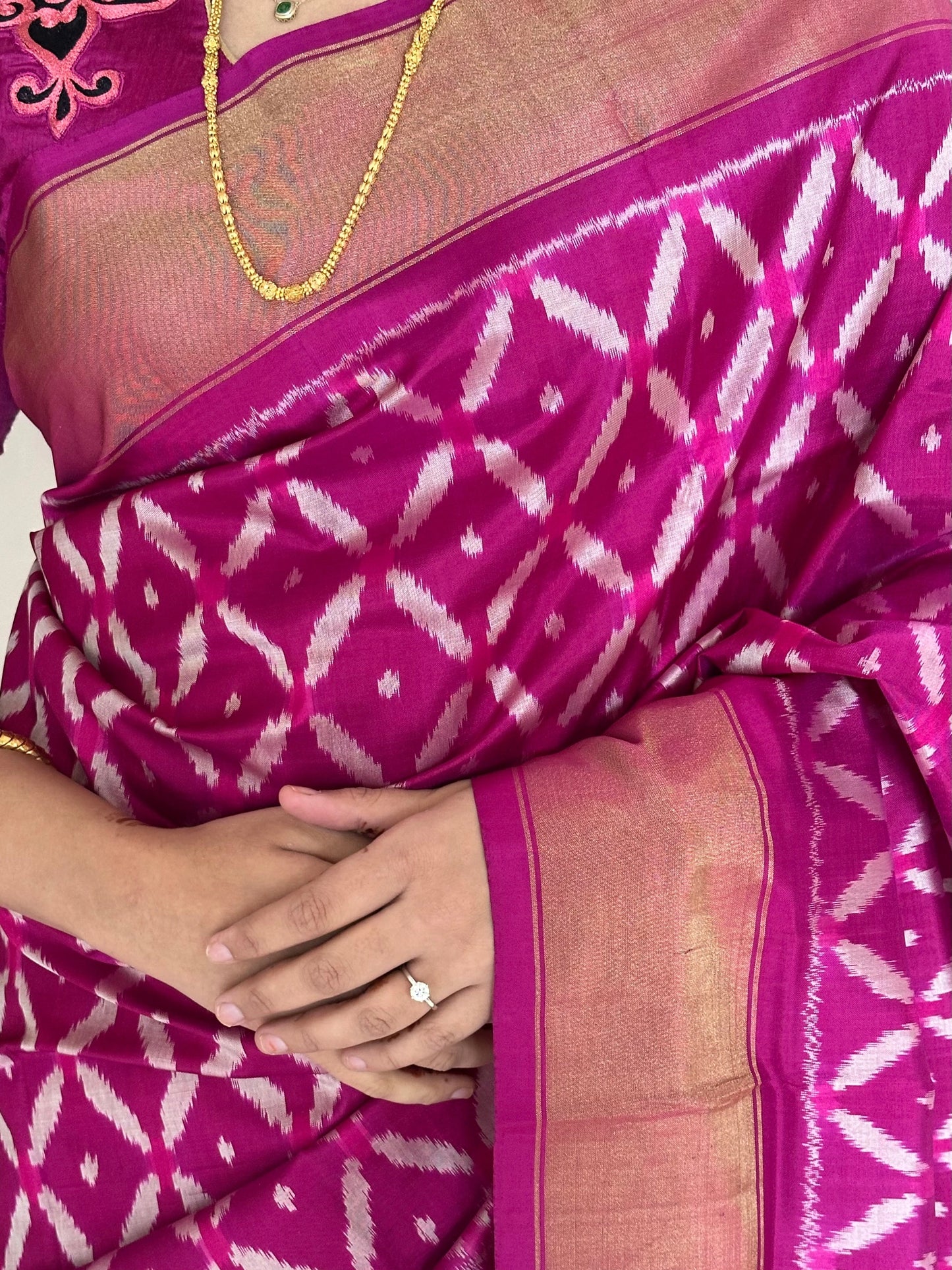 Magenta Ikkat Patola Handloom Silk Saree