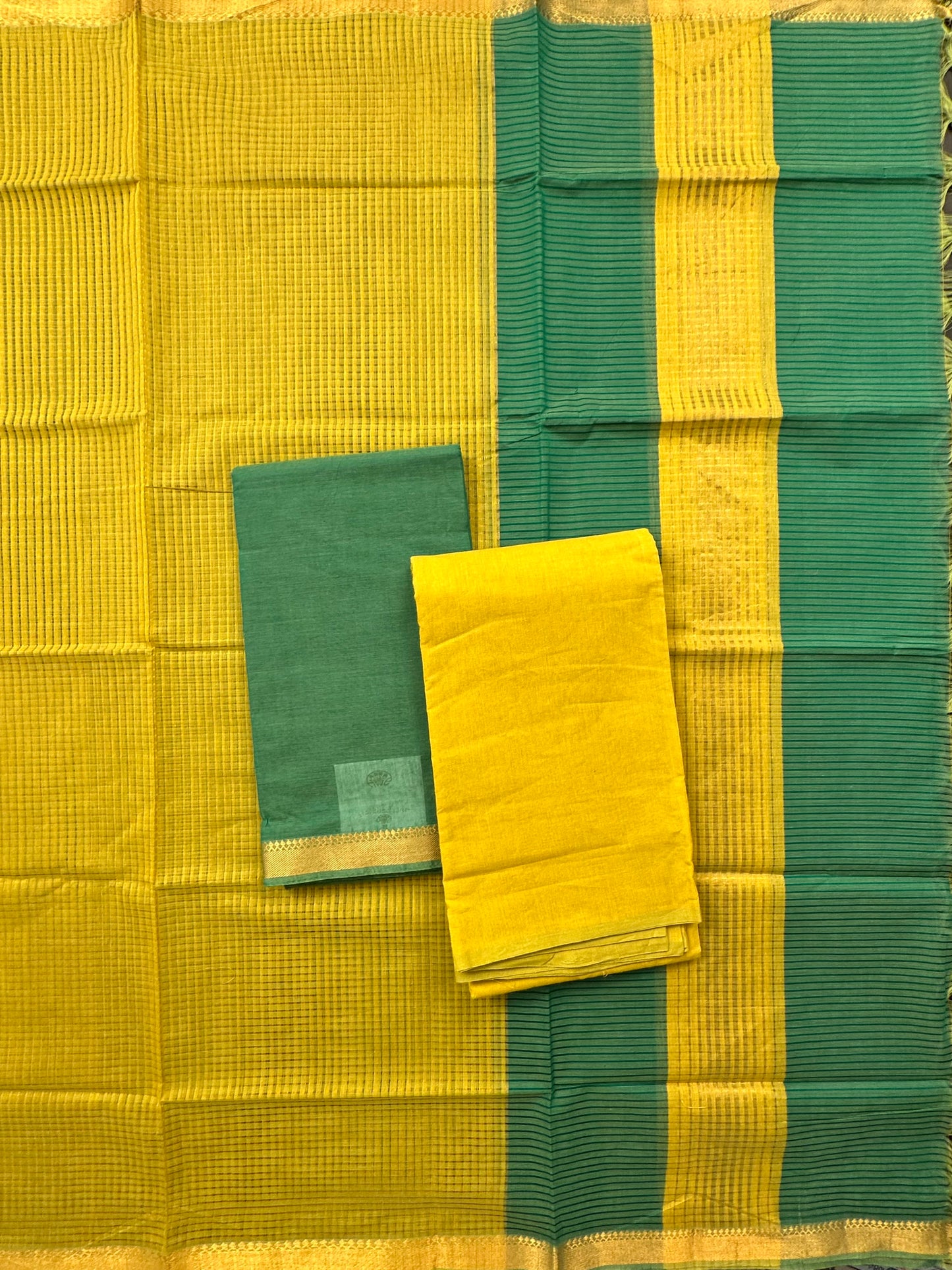 Green Mangalgiri Pure Cotton Unstitched 3-Piece Suit