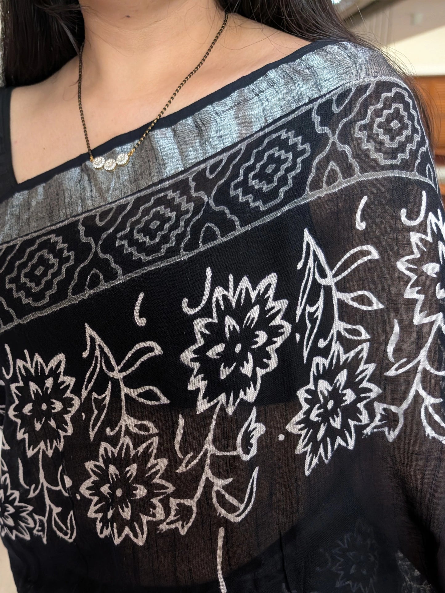 Black Printed Linen Saree