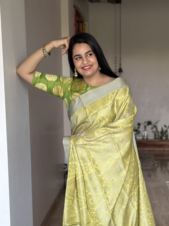 Lime-Grey Resham Gadhwal Jamawar Pure Silk Saree